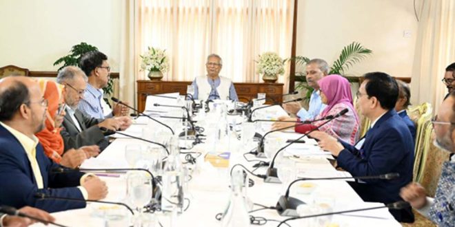 সরকারি যত প্রশিক্ষণ কেন্দ্র আছে সেগুলোর ওপর মূল্যায়ন করতে হবে : প্রধান উপদেষ্টা