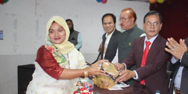 নিউজ ফেয়ার গ্রুপ এর বর্ষপূর্তী উপলক্ষে সম্মাননা পদক প্রদান