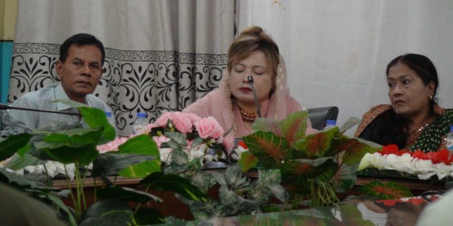 একটি অনুষ্ঠানে নিউজ ফেয়ার গ্রুপ এর সম্পাদক টি.এ.কে আজাদ